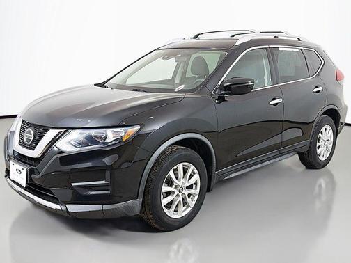 Magnetic Black Pearl 2019 Nissan Rogue SV