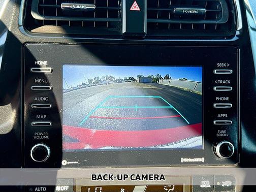 2022 Toyota Prius XLE