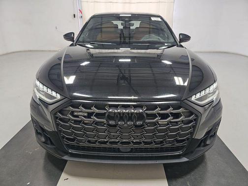 2023 Audi A8 L 55 TFSI quattro Tiptronic