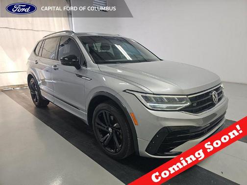 Silver Metallic 2023 Volkswagen Tiguan 2.0T SE R-Line Black