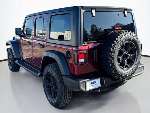 2021 Jeep Wrangler Willys
