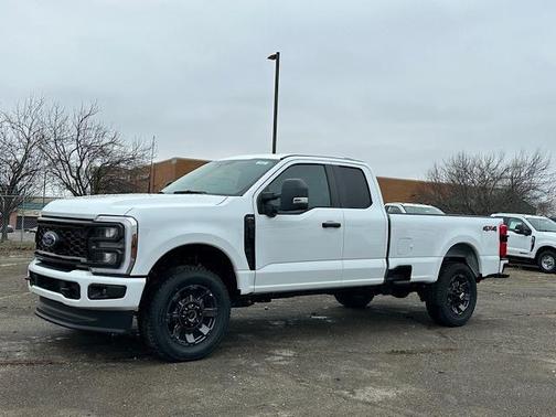2025 Ford F-250 XL