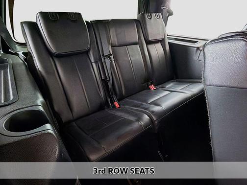 White Gold 2017 Ford Expedition XLT
