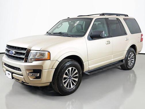 White Gold 2017 Ford Expedition XLT