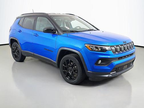Laser Blue Pearlcoat 2022 Jeep Compass Latitude
