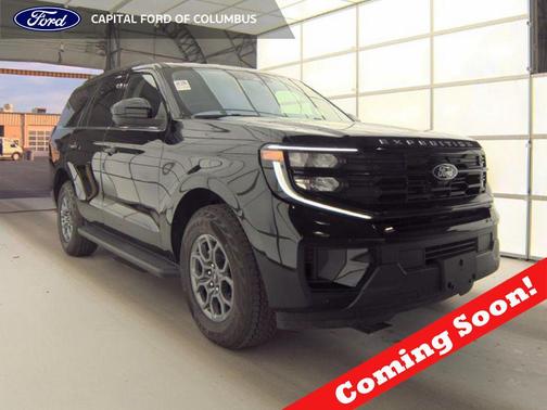 Black Metallic 2025 Ford Expedition Active