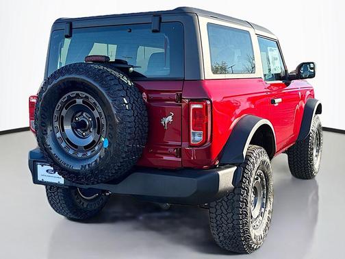 2025 Ford Bronco Base