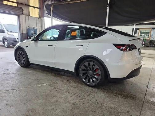 2022 Tesla Model Y Performance Dual Motor All-Wheel Drive