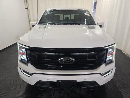 Star White Metallic Tri-Coat 2023 Ford F-150 Lariat