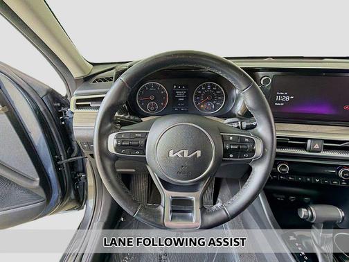 2023 Kia K5 EX
