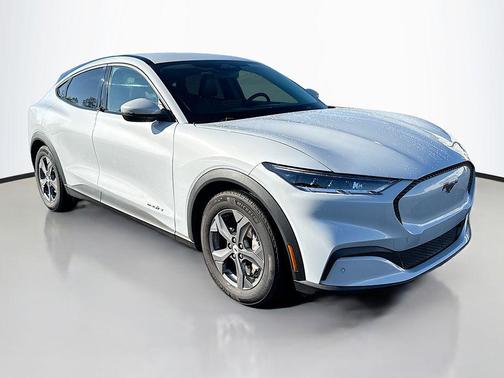 2022 Ford Mustang Mach-E Select
