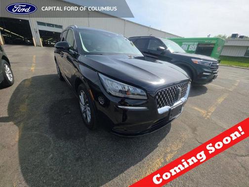 Infinite Black Metallic Clearcoat 2022 Lincoln Corsair Grand Touring