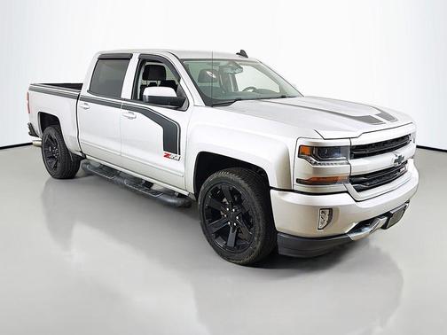 2017 Chevrolet Silverado 1500 2LT