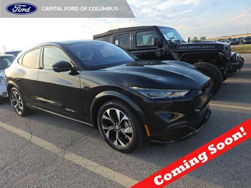 2022 Ford Mustang Mach-E Premium