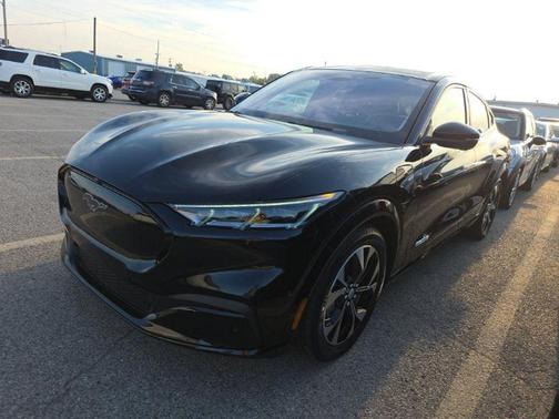 2022 Ford Mustang Mach-E Premium