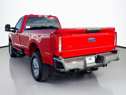 2026 Ford F-350 XLT