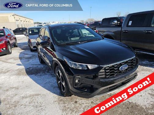 2025 Ford Escape ST-Line Select