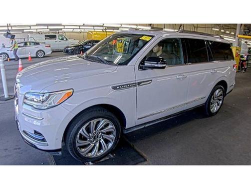 2022 Lincoln Navigator Reserve