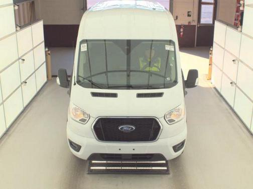 2022 Ford Transit-350 XLT