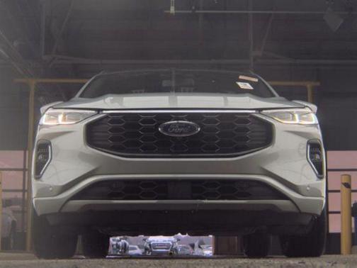 2023 Ford Escape ST-Line Elite