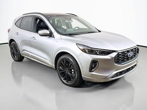 2023 Ford Escape ST-Line Elite
