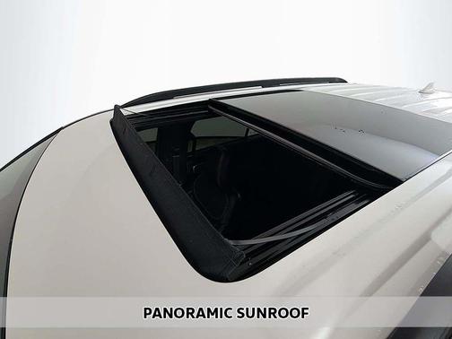 Star White Metallic Tri-Coat 2024 Ford Explorer ST