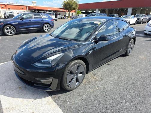 2023 Tesla Model 3 Standard Range