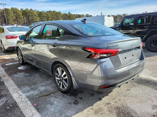 2022 Nissan Versa 1.6 SV