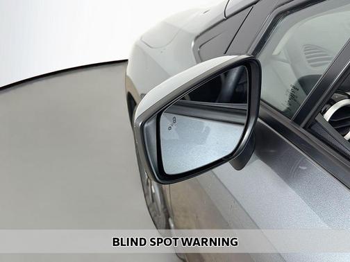 2022 Nissan Versa 1.6 SV