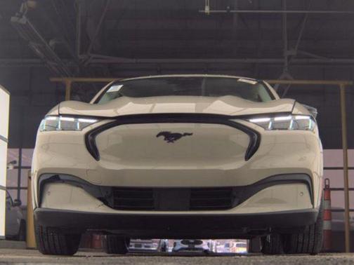 2025 Ford Mustang Mach-E Premium