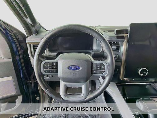 2024 Ford F-150 Lightning LARIAT