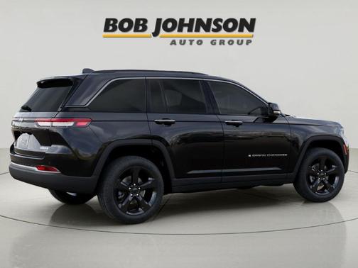 Diamond Black 2026 Jeep Grand Cherokee Limited