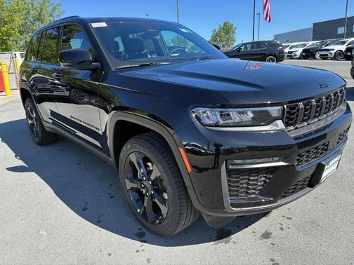Diamond Black 2026 Jeep Grand Cherokee Limited