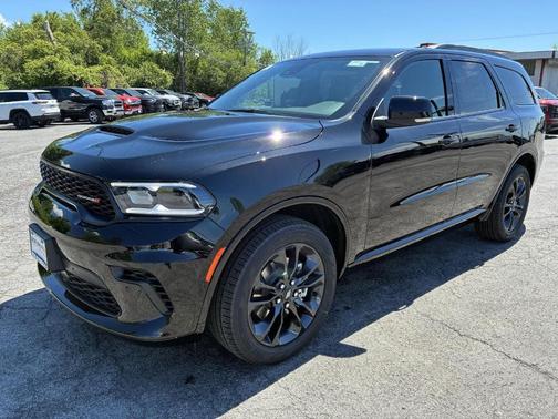 DB Black Clearcoat 2026 Dodge Durango GT