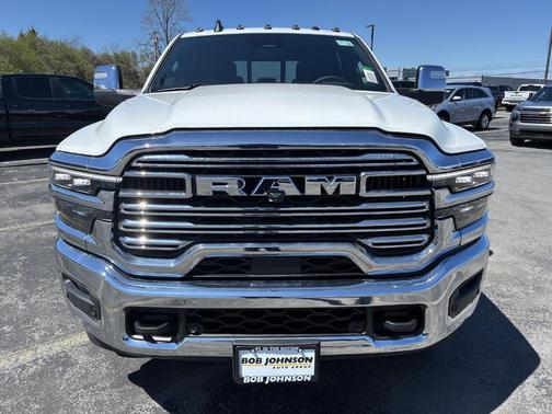 Bright White Clearcoat 2026 RAM 3500 Laramie