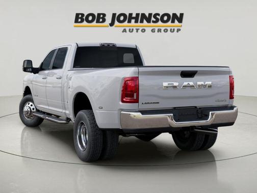 Bright White Clearcoat 2026 RAM 3500 Laramie