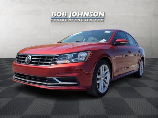 2019 Volkswagen Passat 2.0T Wolfsburg