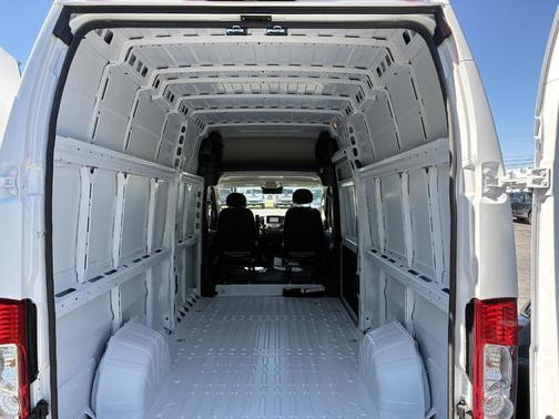 Bright White Clearcoat 2024 RAM ProMaster 3500 Base