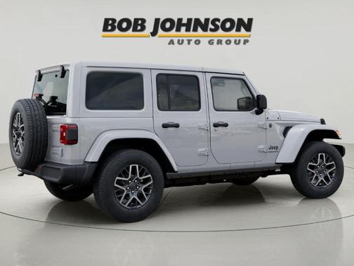 Bright White Clearcoat 2026 Jeep Wrangler Sahara