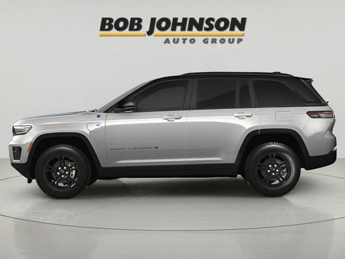 2024 Jeep Grand Cherokee 4xe Trailhawk