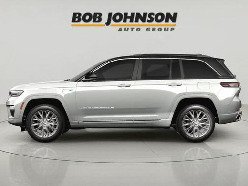 Bright White Clearcoat 2023 Jeep Grand Cherokee 4xe Summit
