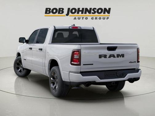 Bright White Clearcoat 2026 RAM 1500 Big Horn