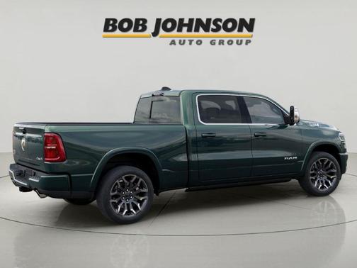 Serrano Red 2026 RAM 1500 Limited
