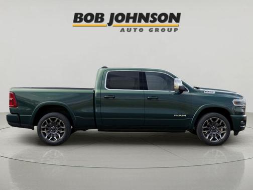 Serrano Red 2026 RAM 1500 Limited