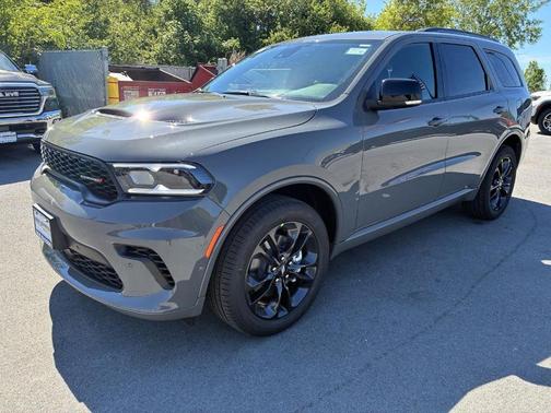 Destroyer Gray Clearcoat 2026 Dodge Durango GT