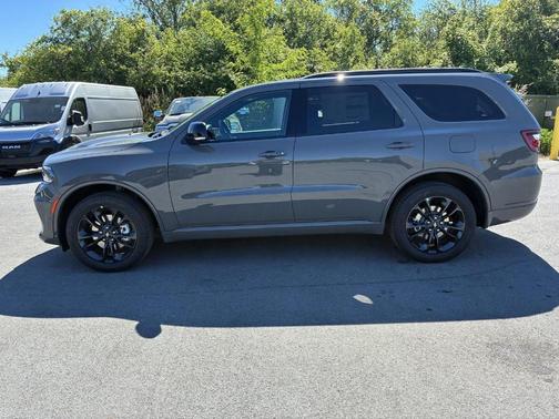 Destroyer Gray Clearcoat 2026 Dodge Durango GT
