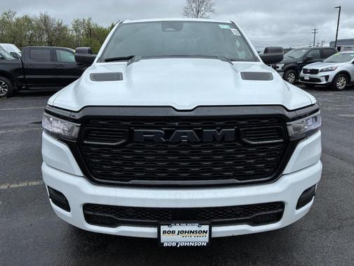 Bright White Clearcoat 2026 RAM 1500 Express