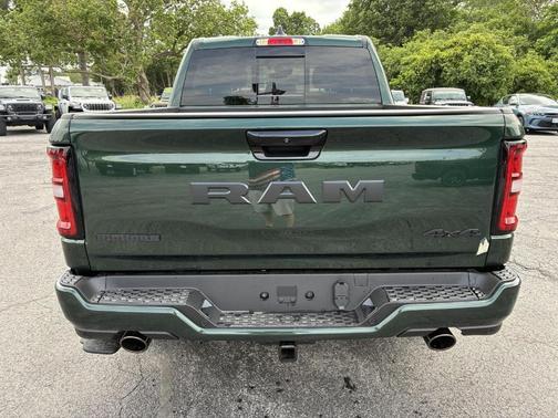 Serrano Red 2026 RAM 1500 Big Horn