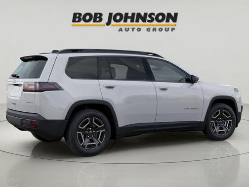 Bright White Clearcoat 2026 Jeep Cherokee Limited