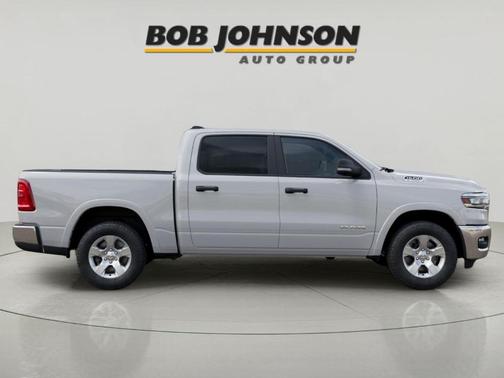 Bright White Clearcoat 2026 RAM 1500 Big Horn